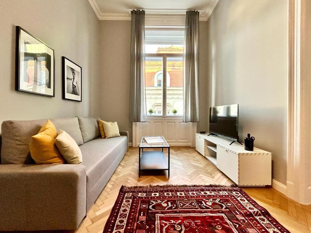 Gellert Danube Panorama Apartment บูดาเปสต์ ภายนอก รูปภาพ